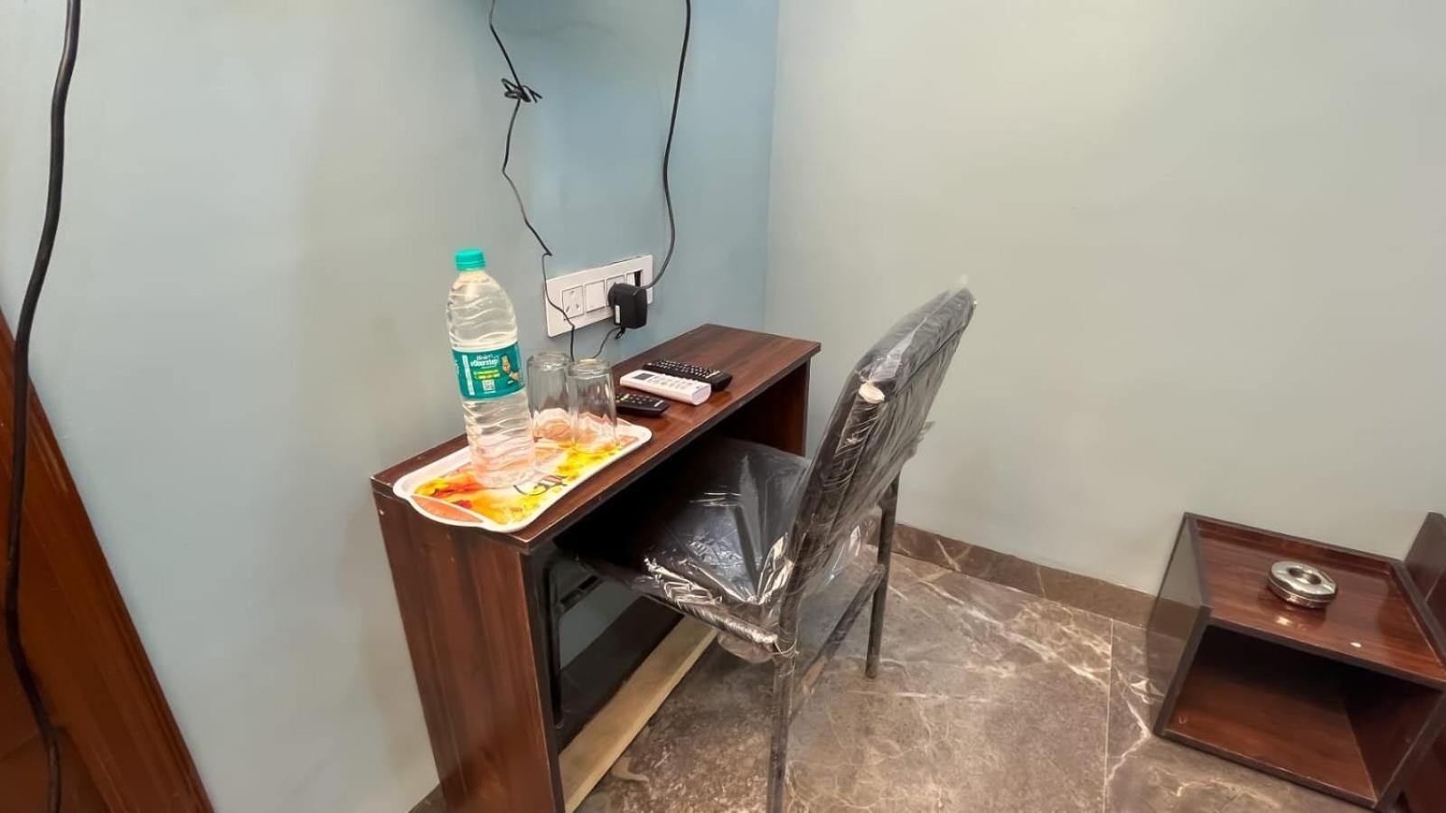 Hotel Abhinandan Indore Eksteriør bilde