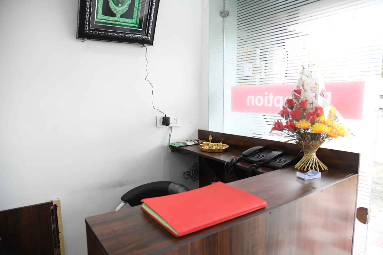 Hotel Abhinandan Indore Eksteriør bilde